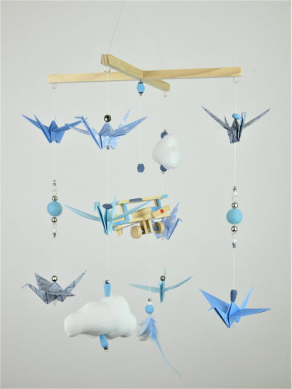 Mobile bébé origami bois avion bleu ciel bleu gris