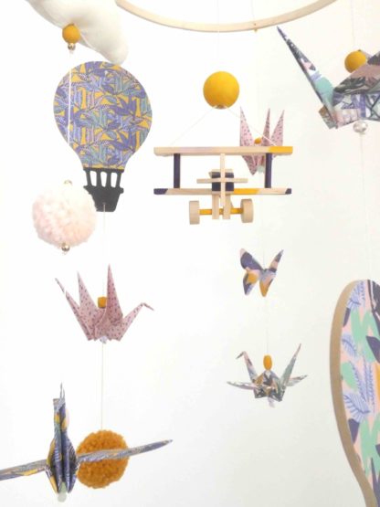 Mobile bébé origami avion et montgolfière, jungle violet, rose et jaune moutarde 23