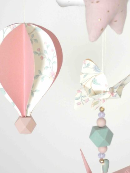 Mobile bébé montgolfière origamis rose vieilli, violet pâle et blanc 22