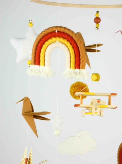 Mobile bébé avion arc-en-ciel origamis jaune moutarde, terracotta, cuivre et bordeaux (Copie) 20